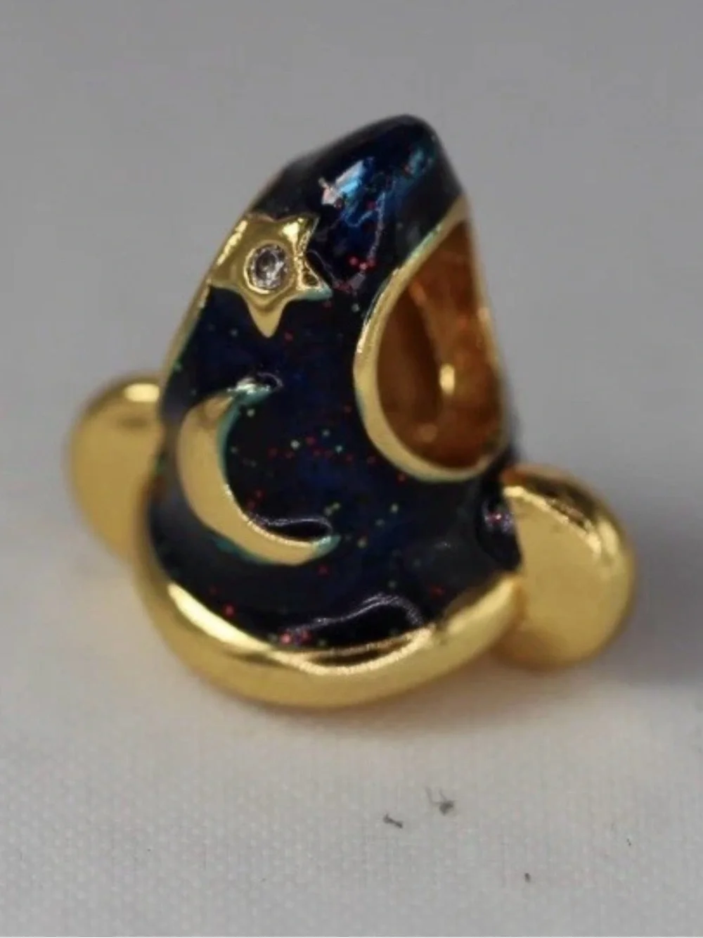 Pandora Disney Sorcerer Mickey Hat Charm – 14k Gold-Plated | 763344C01 | MINT
